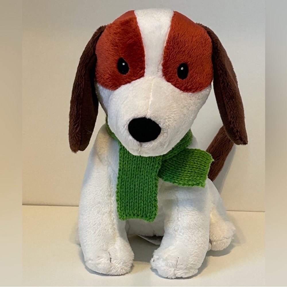 STARBUCKS- Beagle plush Holiday Collection